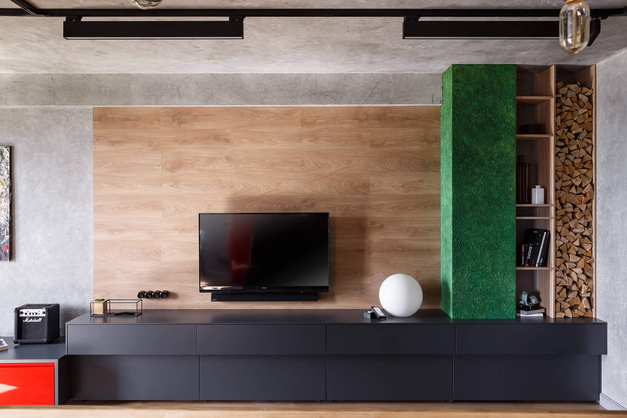 Лаконичная, многофункциональная мебель в гостиной - находка малогабаритных квартир - проекты Setus Design