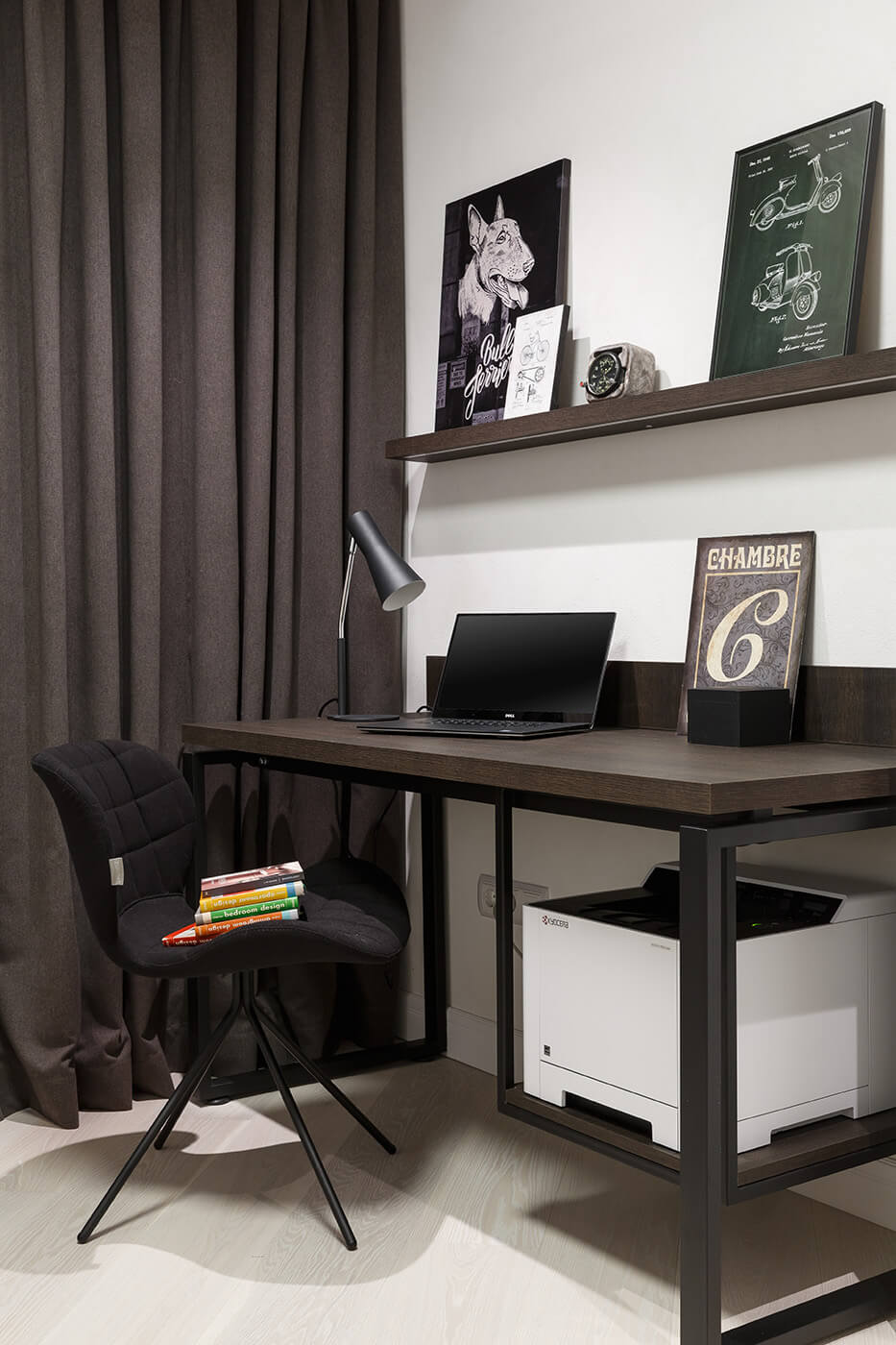 Брутальный письменный стол для подростка изготовлен на заказ компанией "Сэтус" - проекты Setus Design